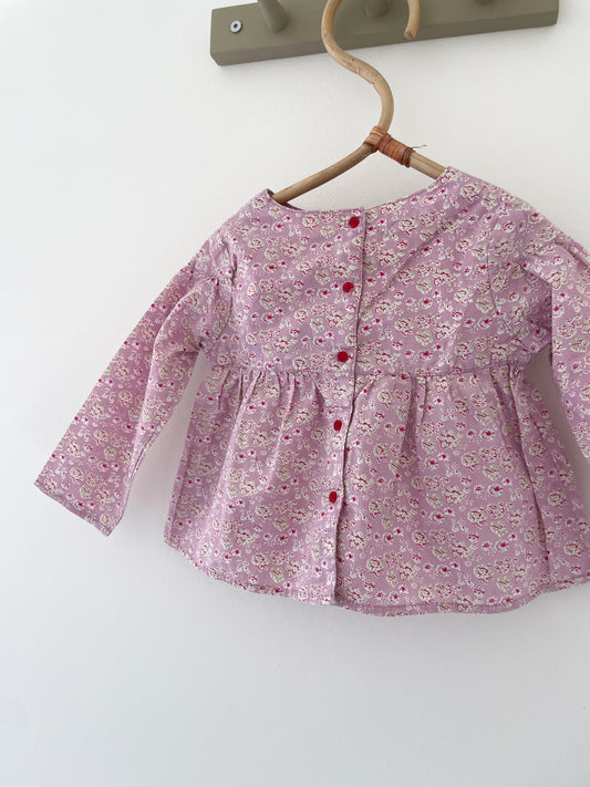 Yndig blomstret bluse str. 6 mdr