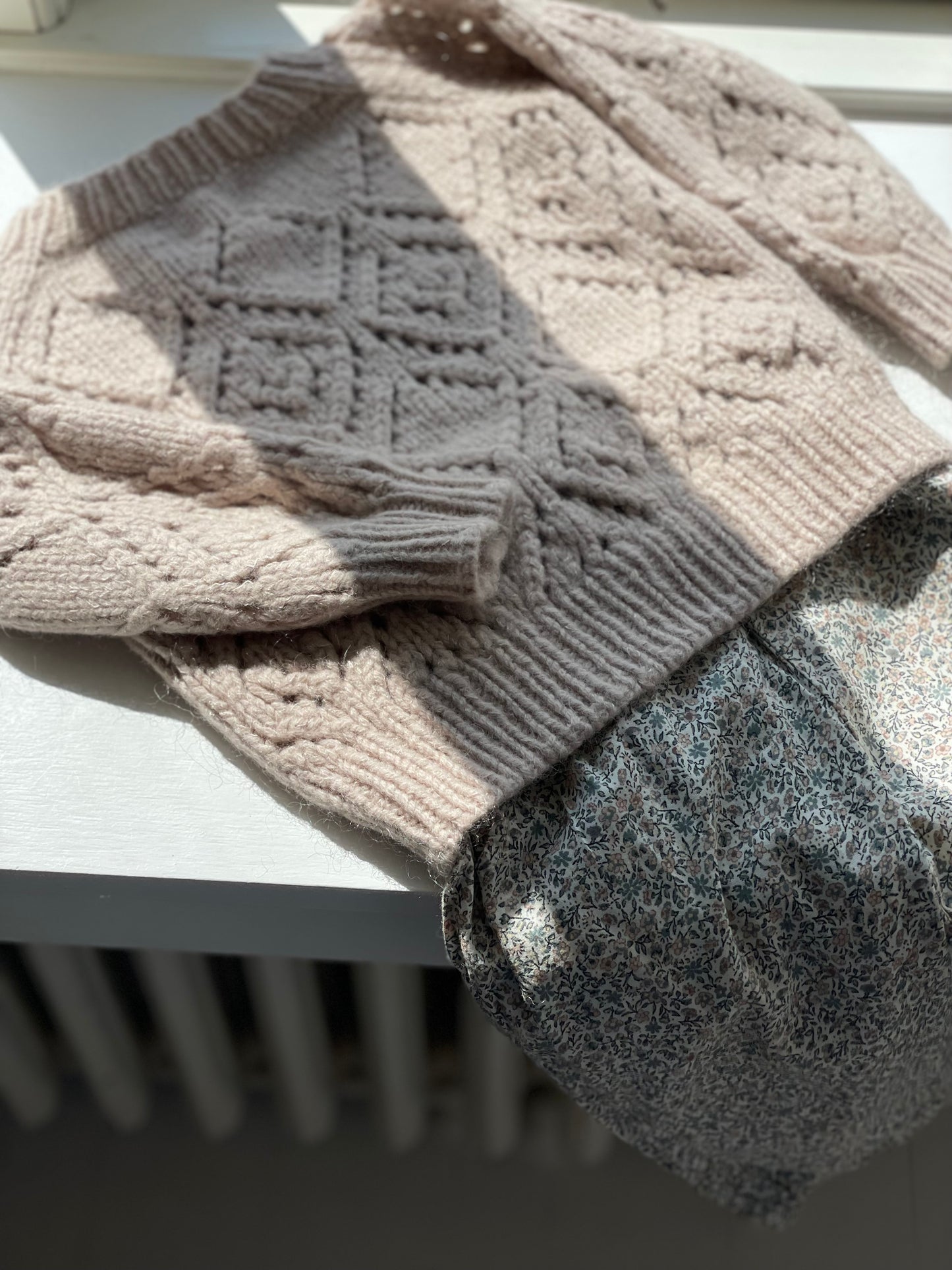 Håndstrikket tyk sweater i Alpaka