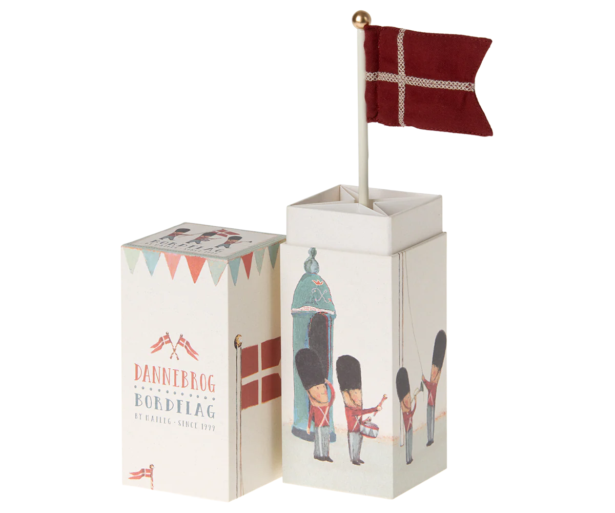 Maileg Dannebrog Bordflag 25 cm
