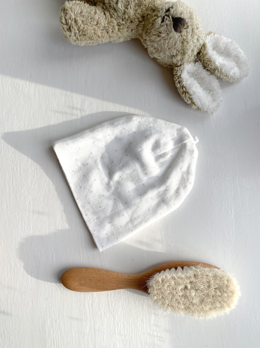 H&M prikket hue til nyfødt