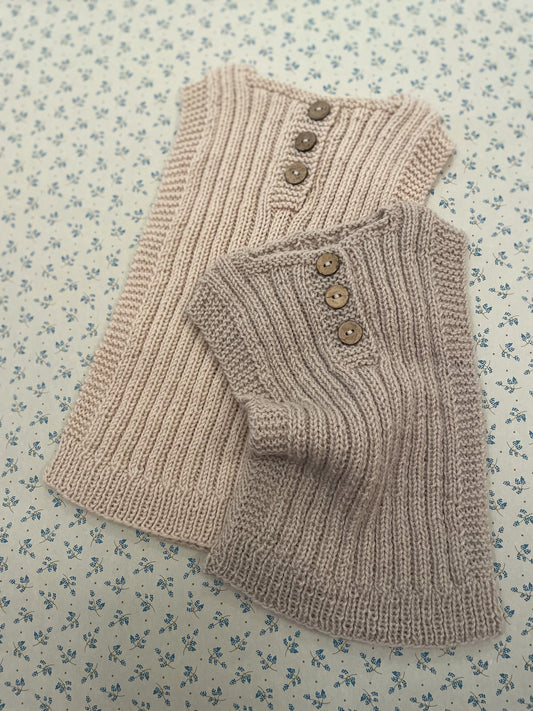 Håndstrikket beige vest - Merino uld, 12 mdr