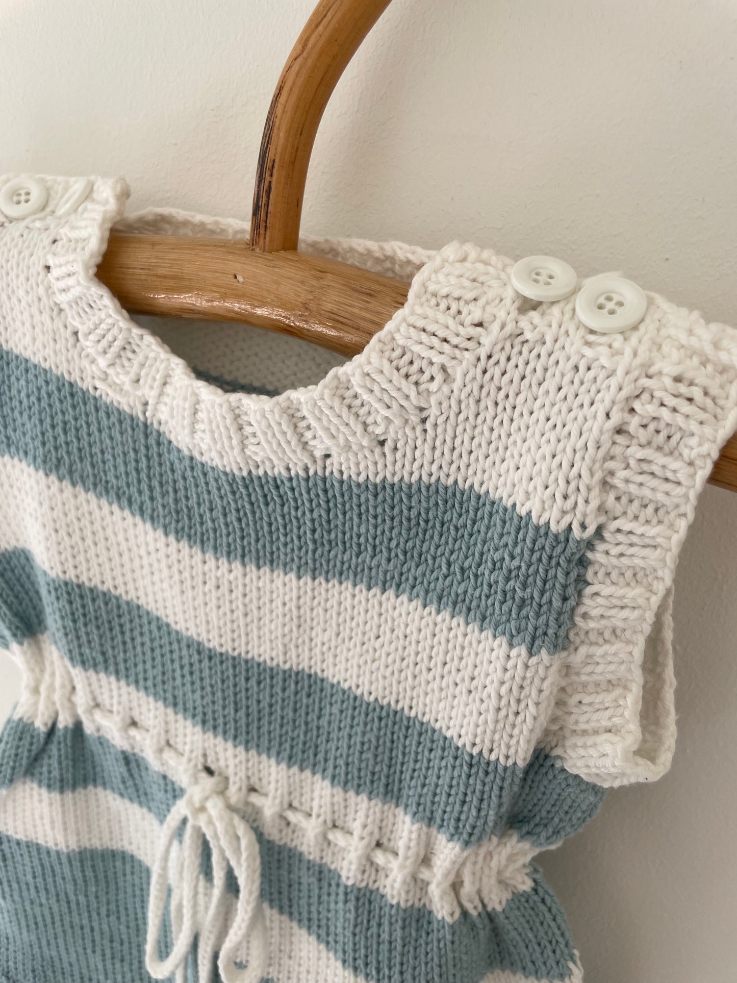 Håndstrikket romper bomuld str. 4-6 mdr