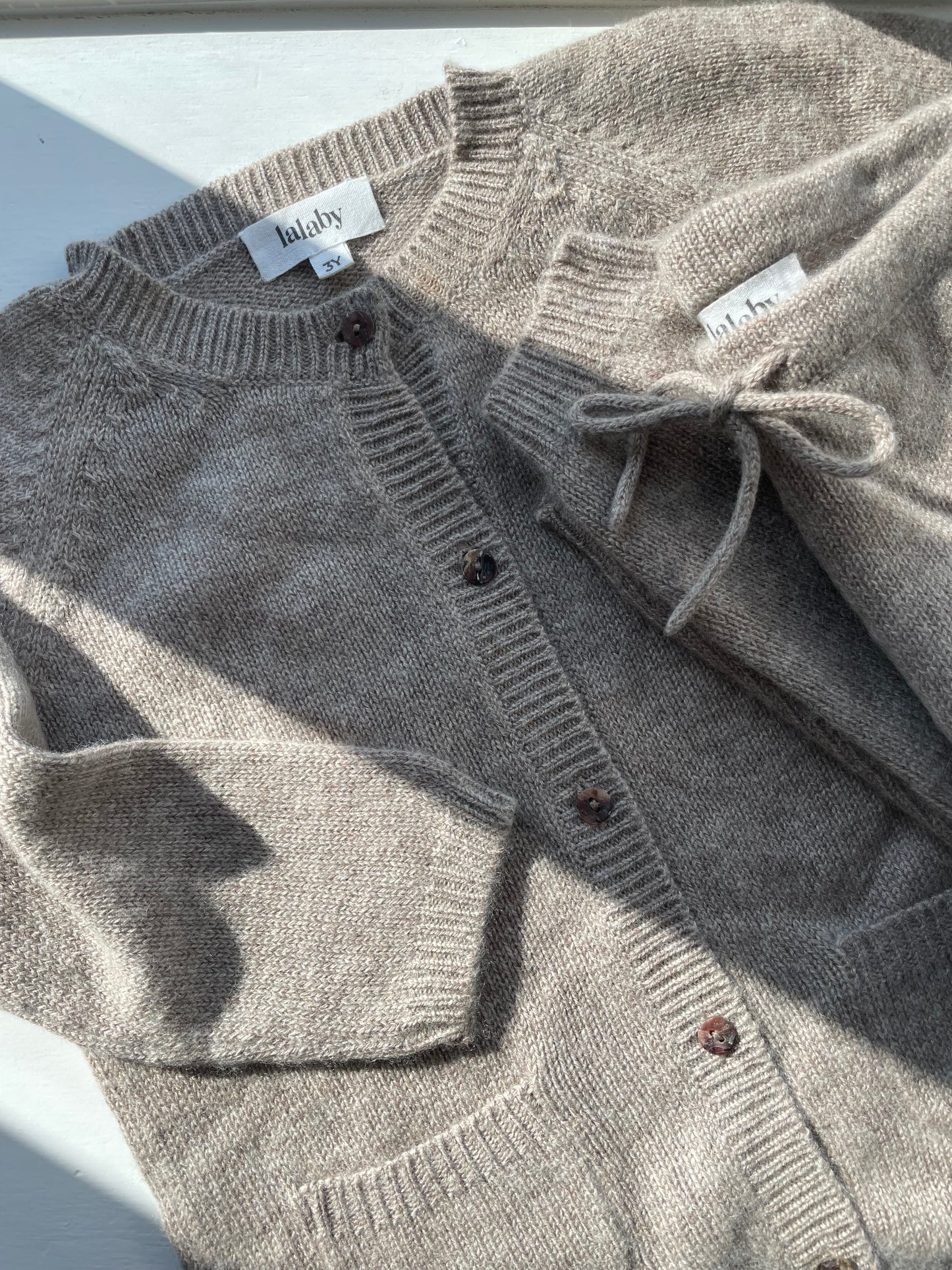 Lalaby Bobbie Kashmir cardigan - Toast 36 mdr