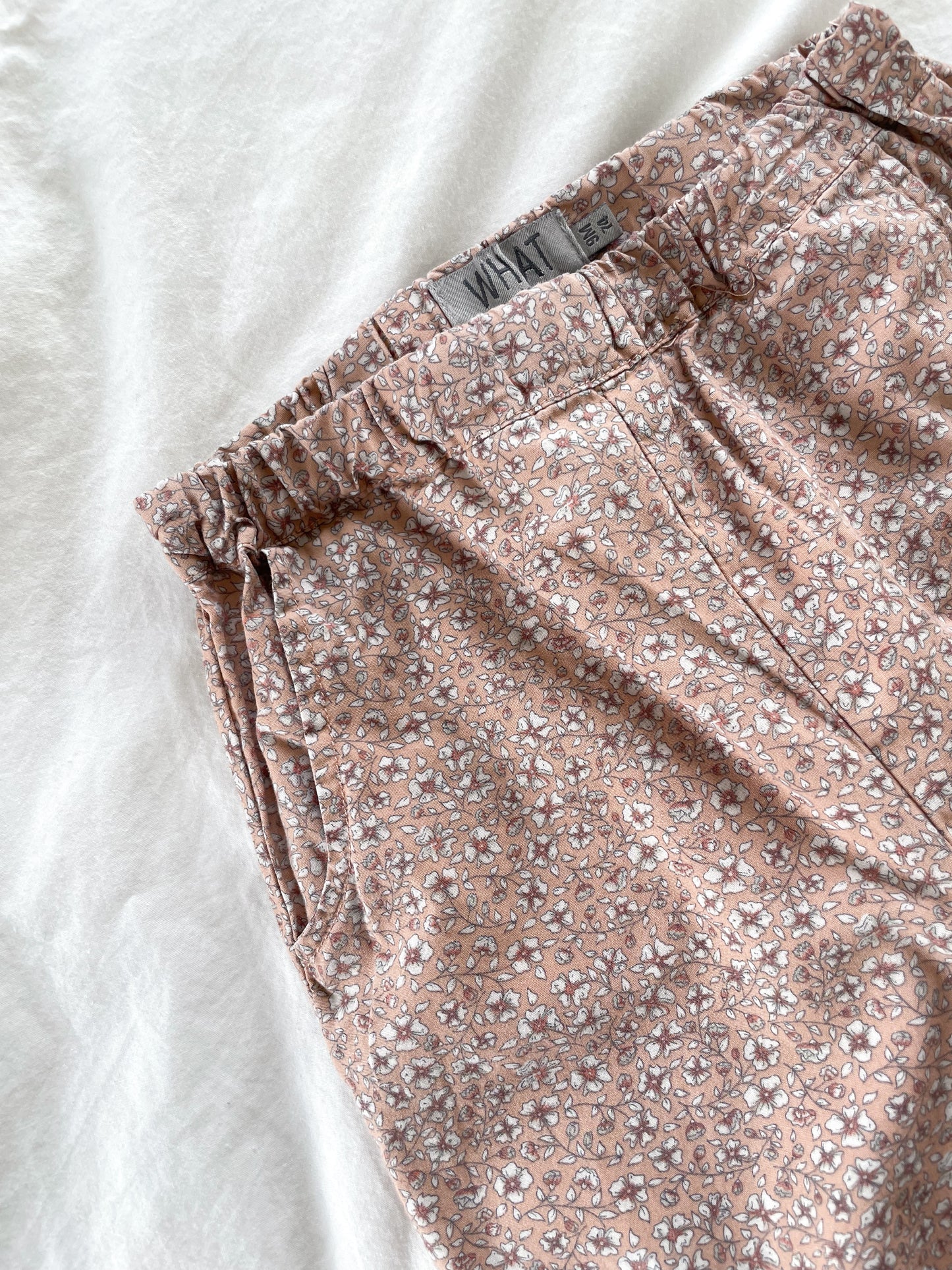 Wheat blomstrede bukser str. 74