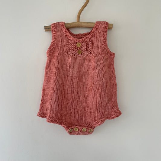 Håndstrikket romper, lys koral str. 1 år