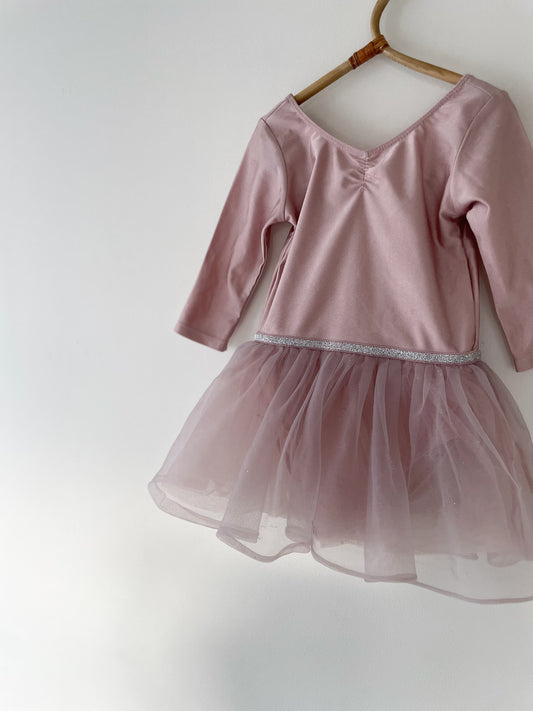 H&M ballerina gymnastikdragt med tylskørt