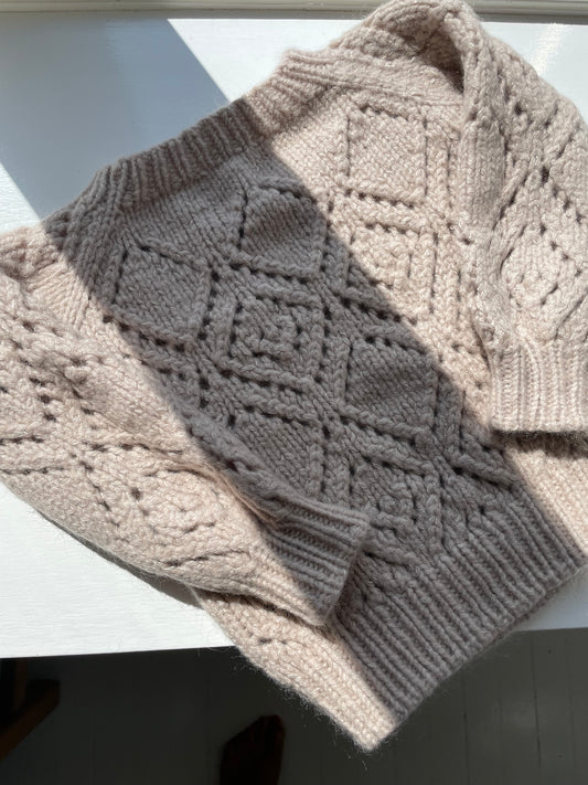 Håndstrikket tyk sweater i Alpaka