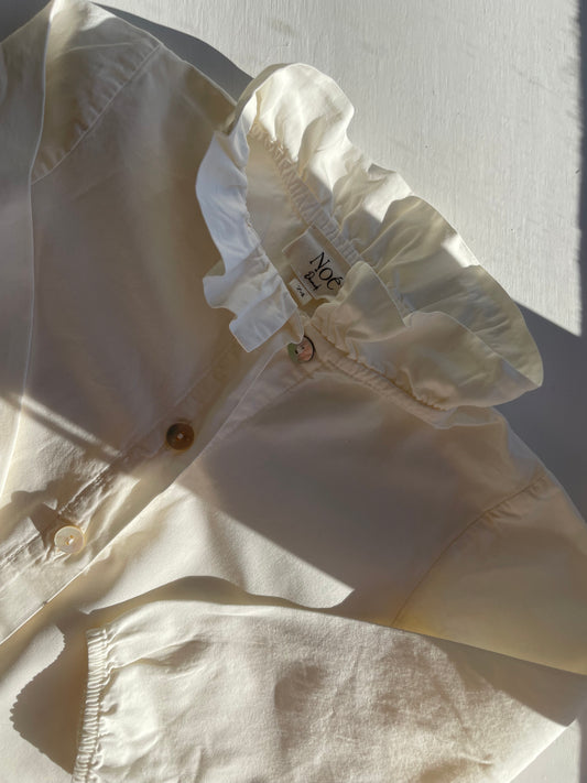 Noé skjorte med flæsekrave str. 74