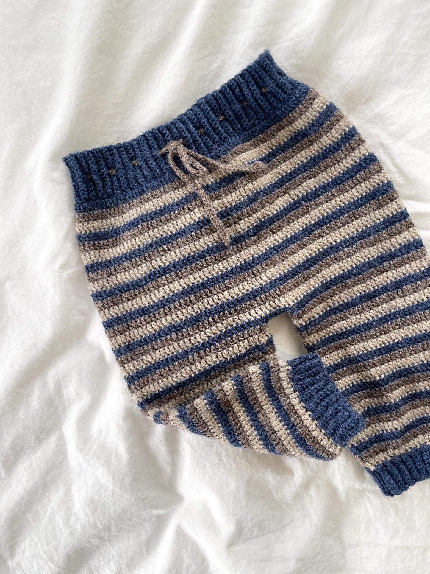 Håndstrikkede stribede bukser, Uld str. 6-9 mdr