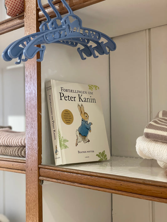 Fortællingen om Peter Kanin Papbog - af Beatrix Potter