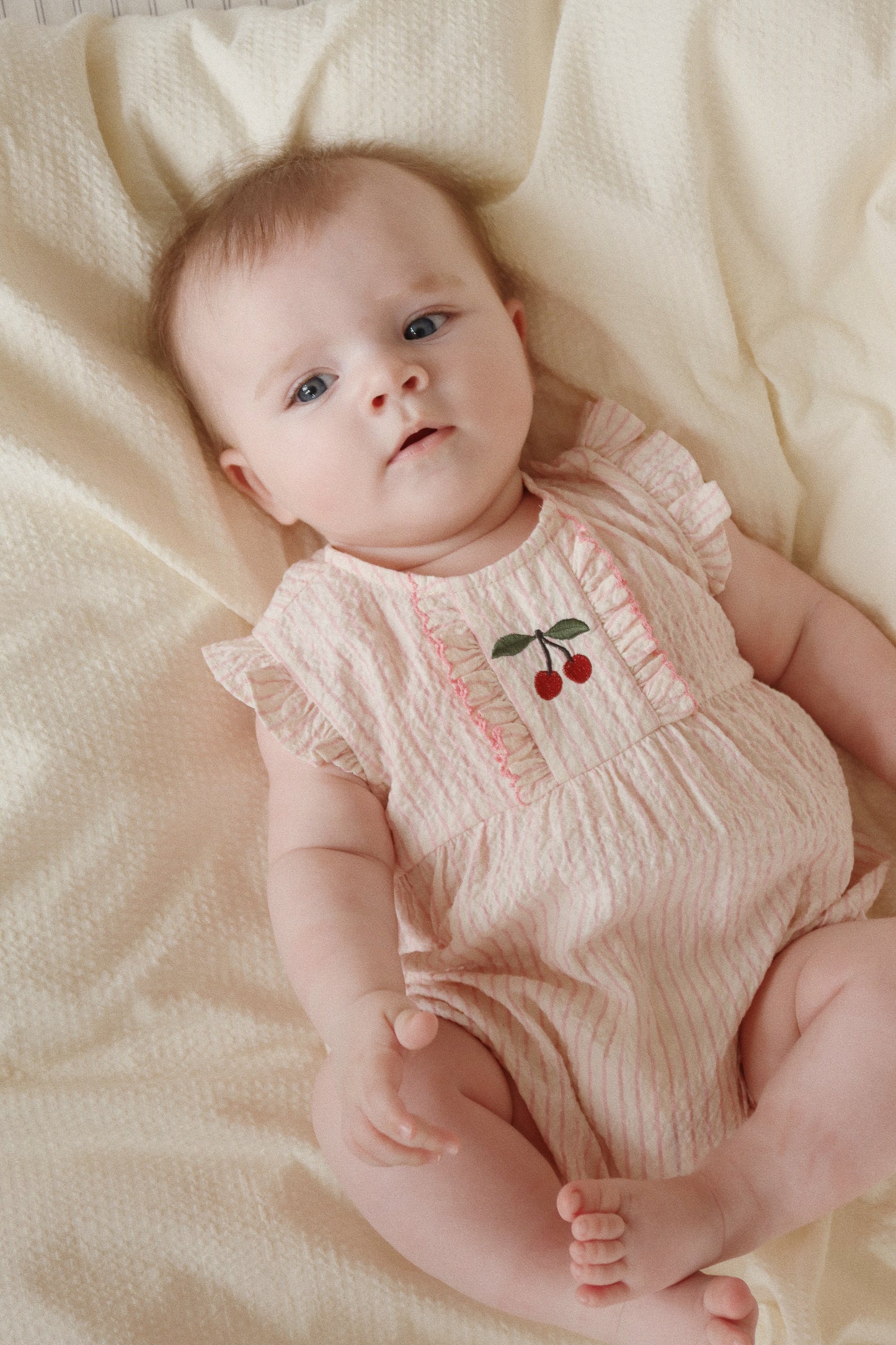 Konges Sløjd Ellie Frill romper - Peony Stripe