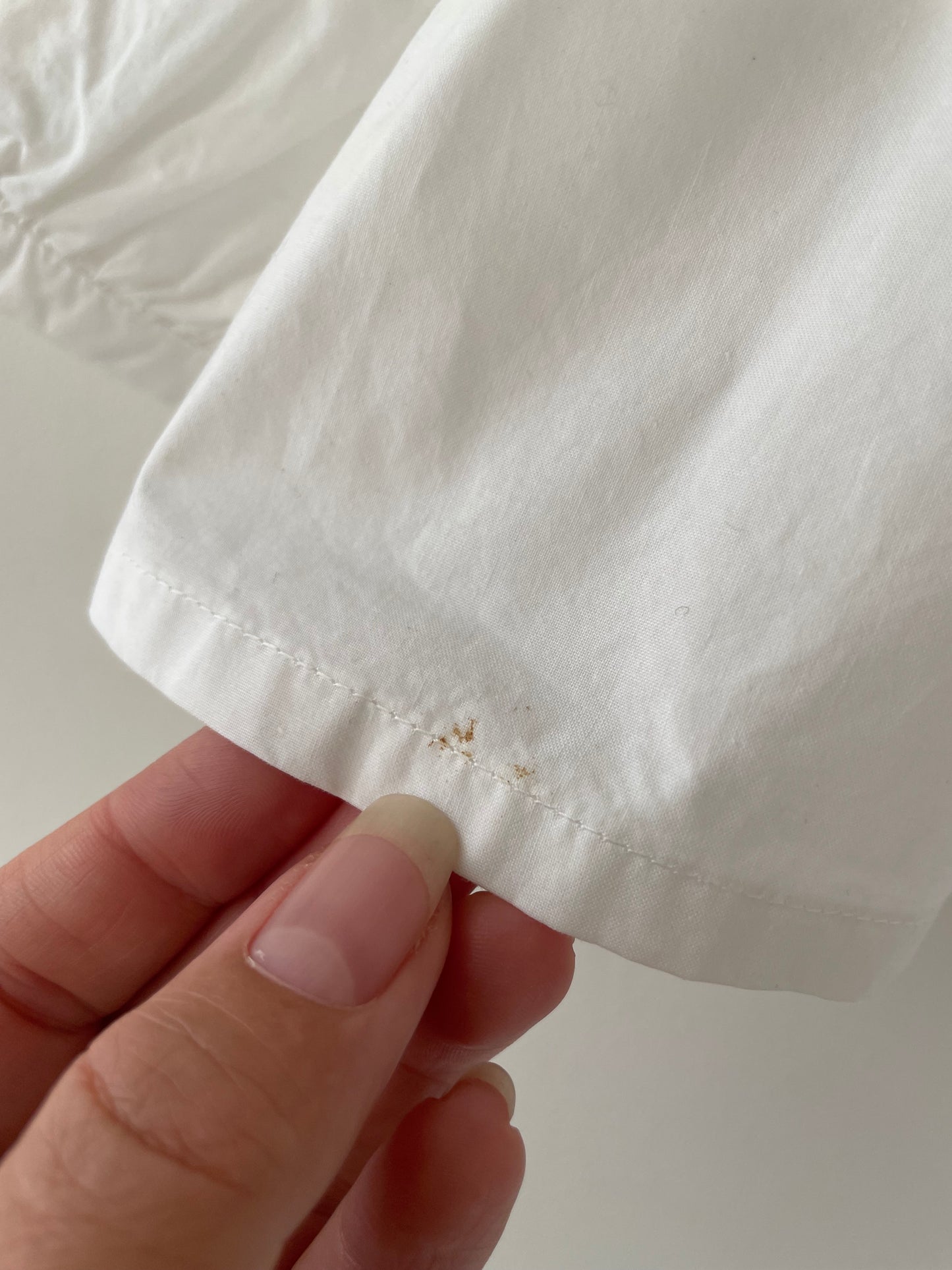 CARAMEL hvid skjorte med vidde str. 4 år