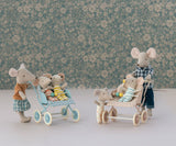 Maileg Klapvogn baby mus - Mint