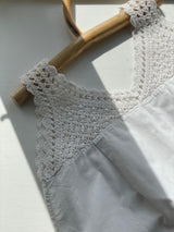 Vintage kjole med fine detaljer str. 18-24 mdr