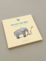Bogen om mig - Barnets bog - af Annemette Voss