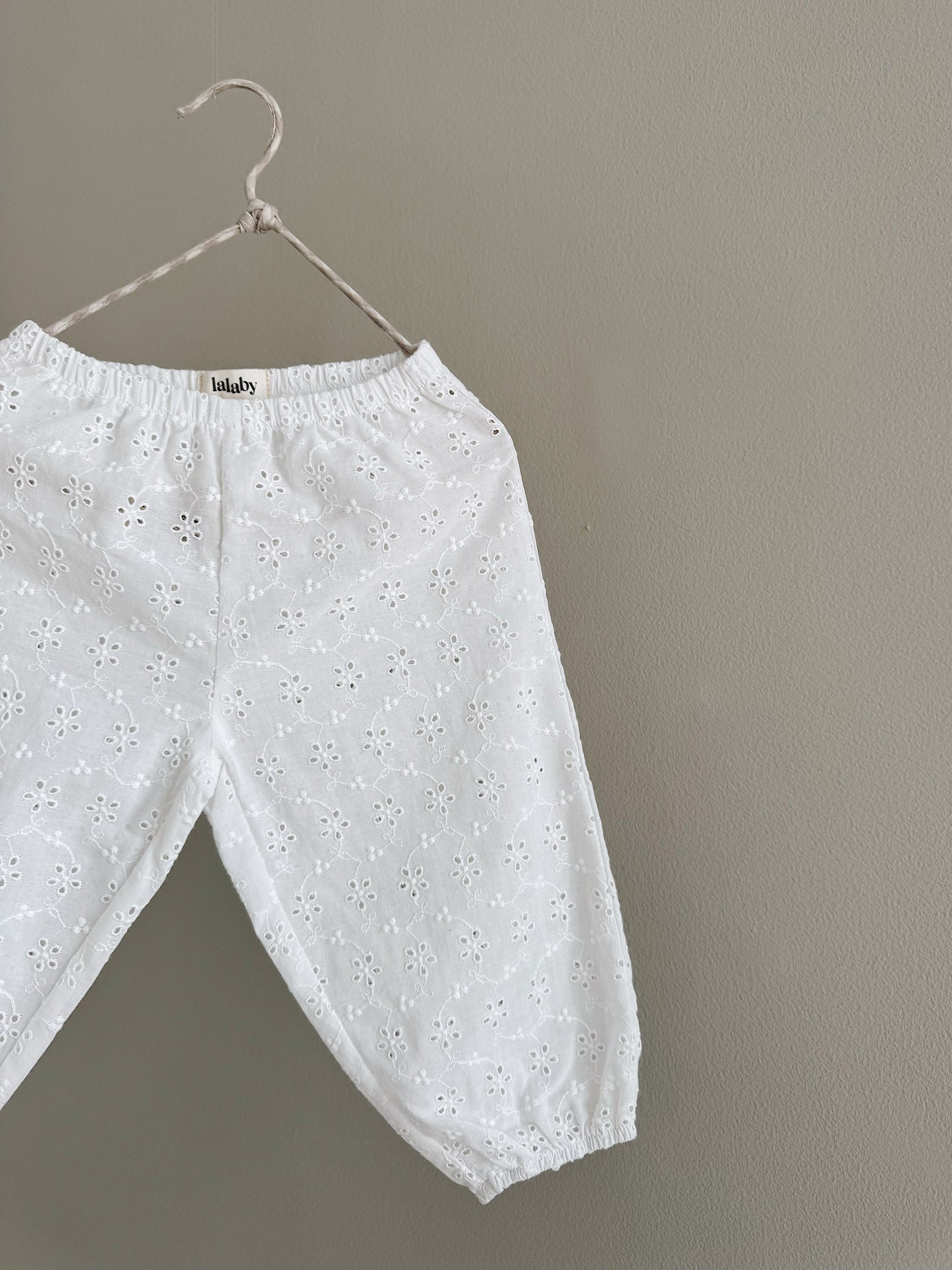 Lalaby Pixi Bukser - Broderie Anglaise