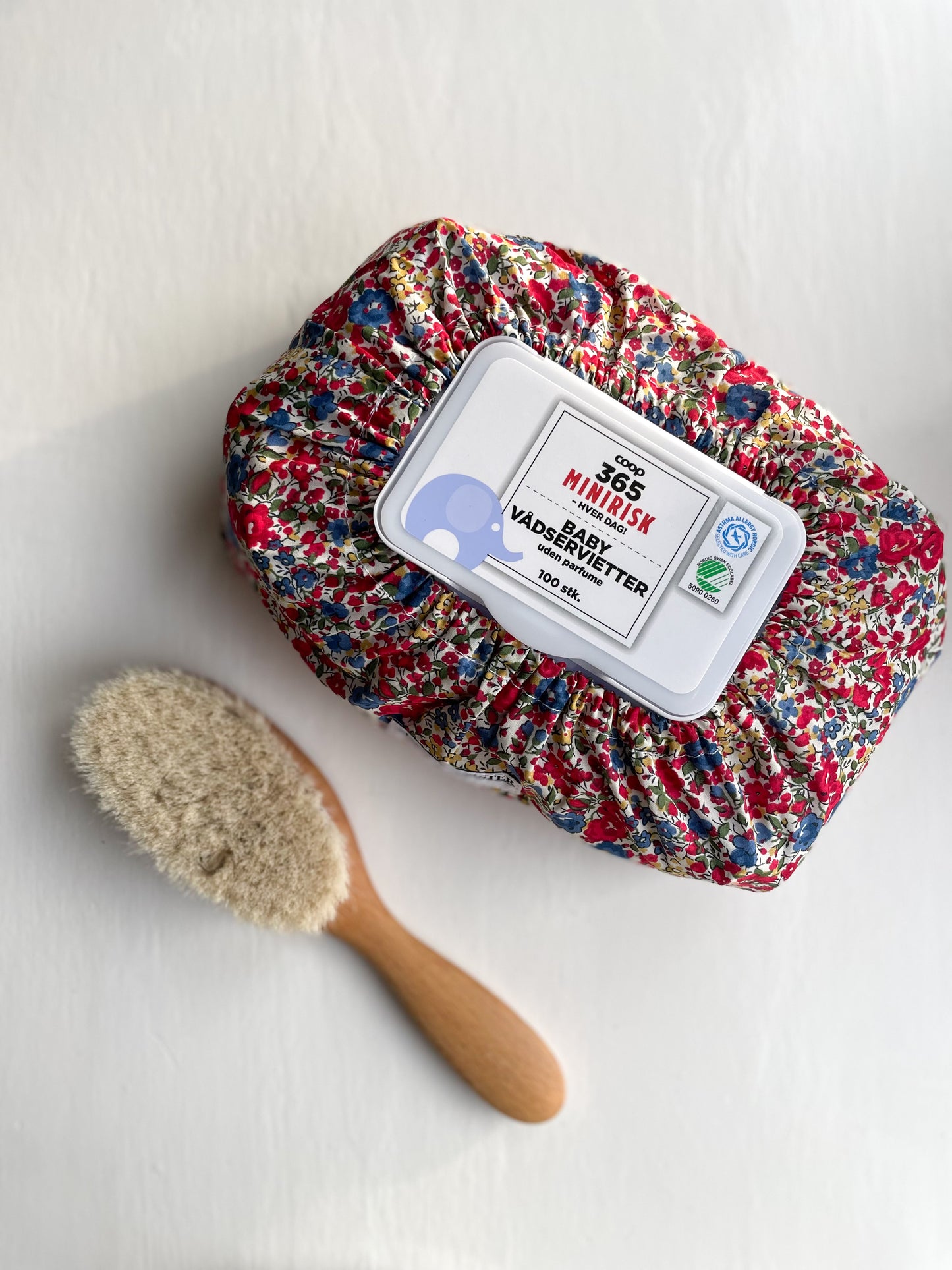 SIMONE FØRSTER Liberty Wetwipe cover - Emma and Georgina