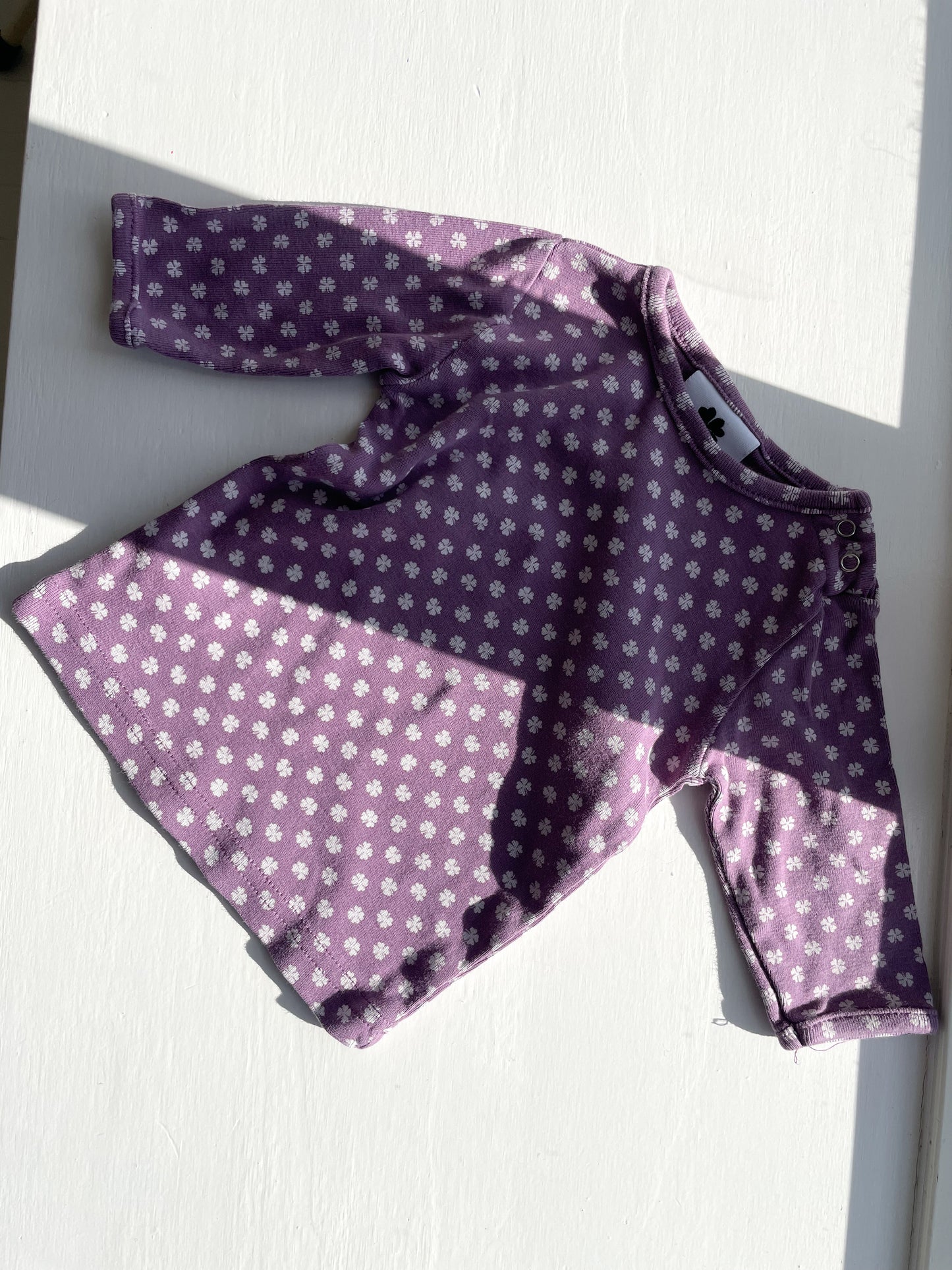 HOLLY'S lilla bluse str. 56