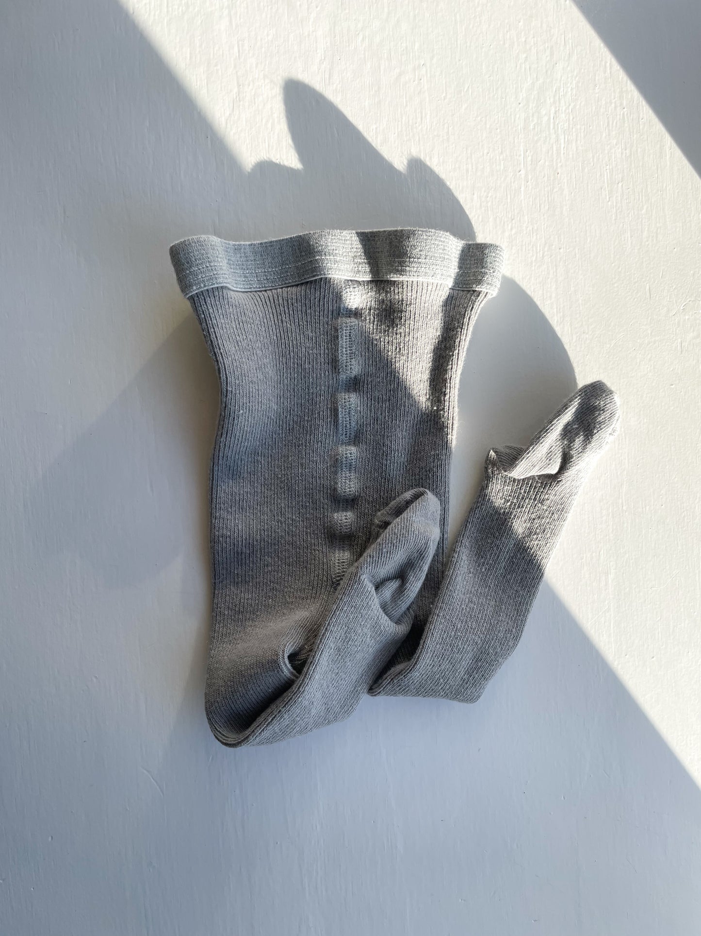 LIMONADE grå rib strømpebukser str. 0-3 mdr