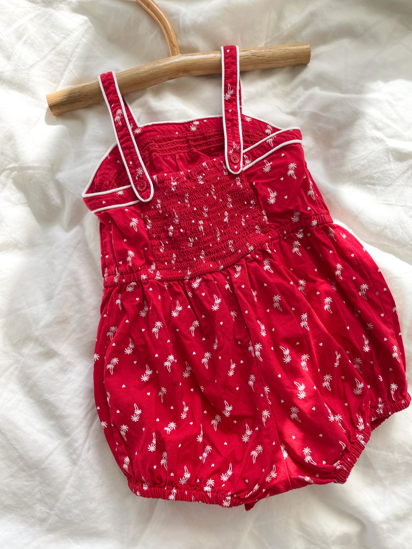 Vintage rød romper/sommerdragt str. 1 år