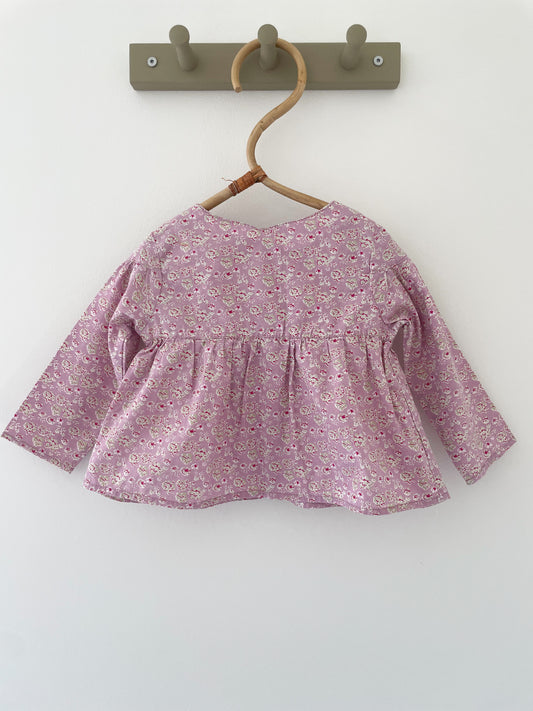 Yndig blomstret bluse str. 6 mdr