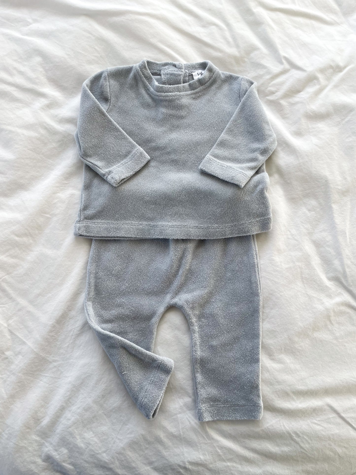 Lalaby Terry sæt - Barely Blue 6 mdr