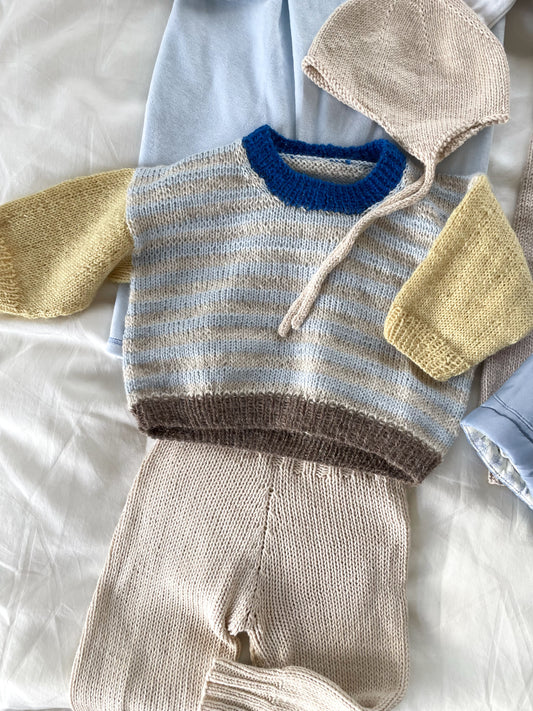 Håndstrikket bluse i uld str. 0-3 mdr