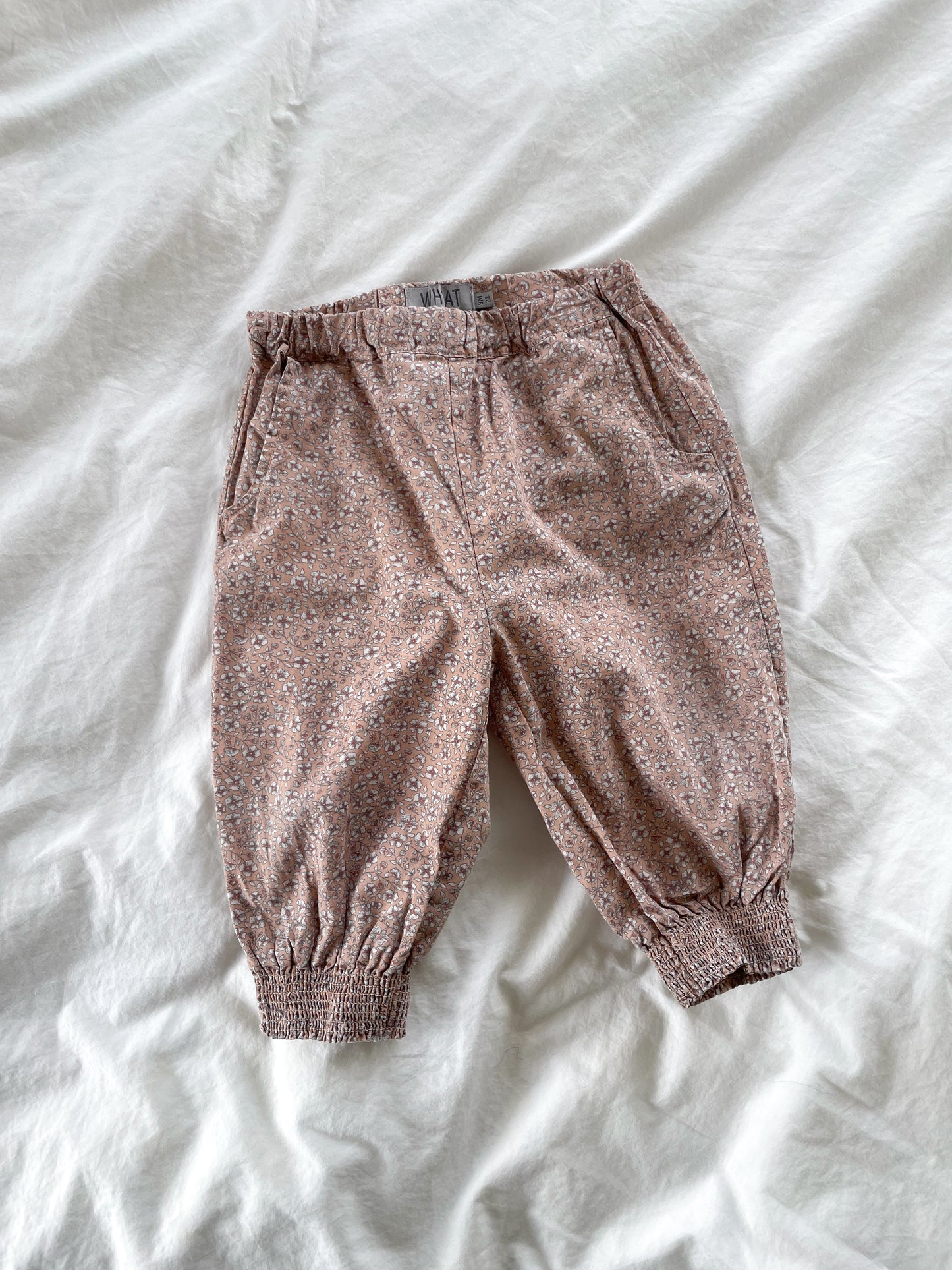 Wheat blomstrede bukser str. 74