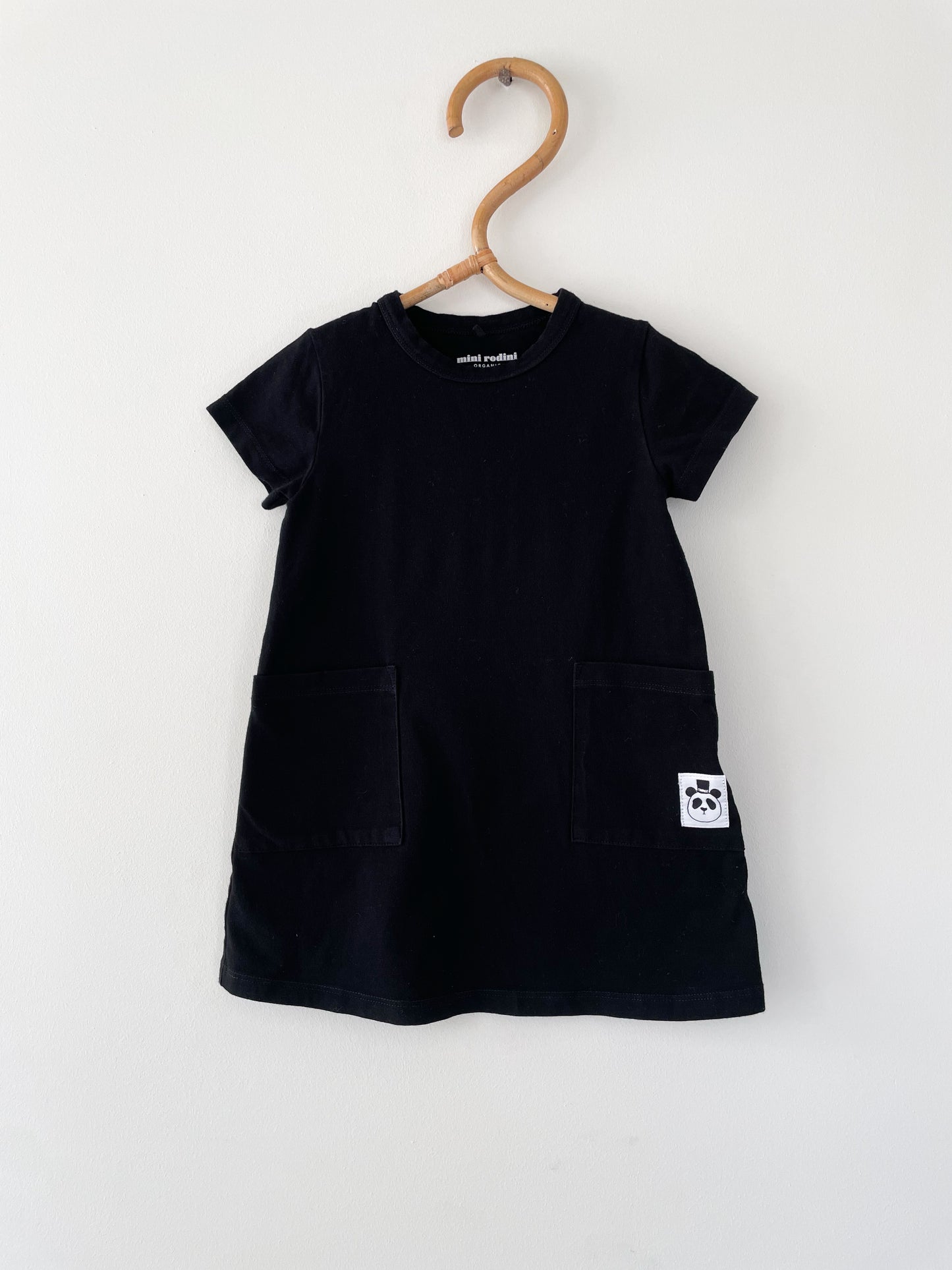 Mini Rodini sort kjole str. 12-18 mdr