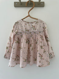 Preloved bluse med broderi str. 2 år