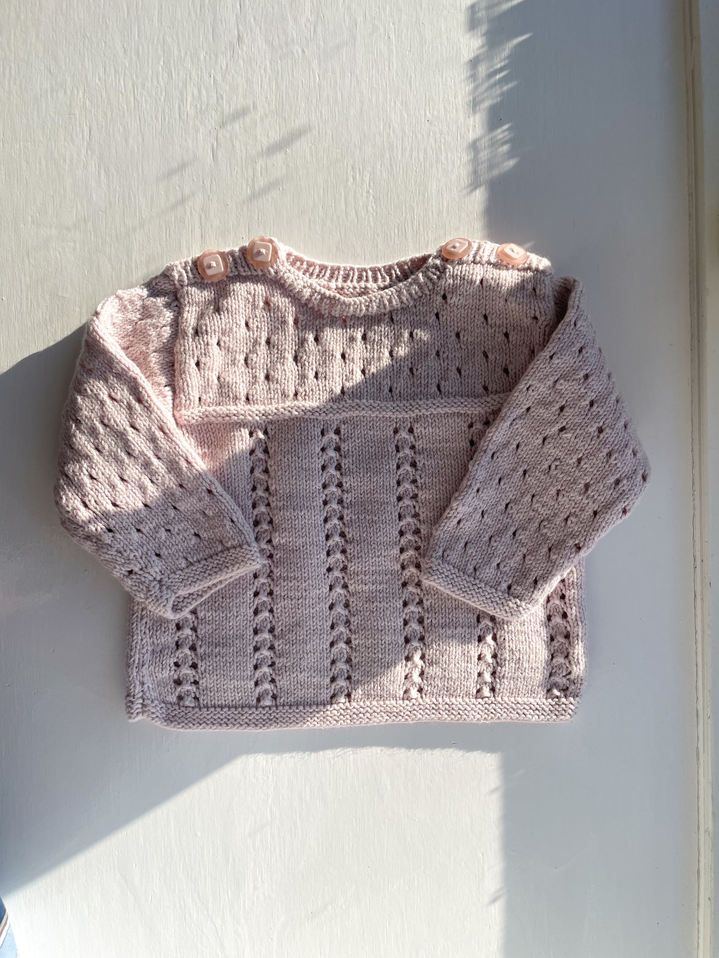 Håndstrikket lyserød bluse, bomuld str. 56