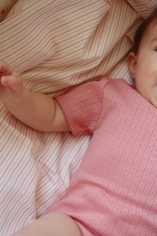 Konges Sløjd baby sengetøj - Stripie Petite Rose