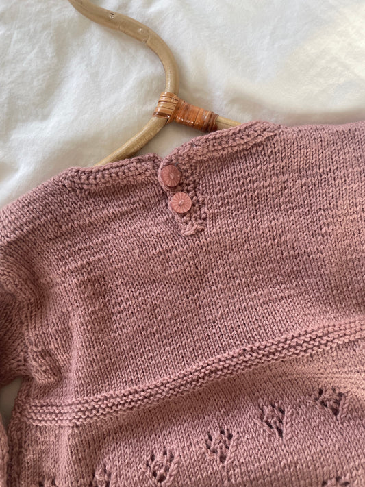 Håndstrikket bluse i uld str. 9 mdr