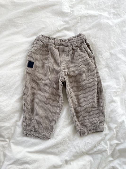 Liewood bukser i fløjl str. 2 år