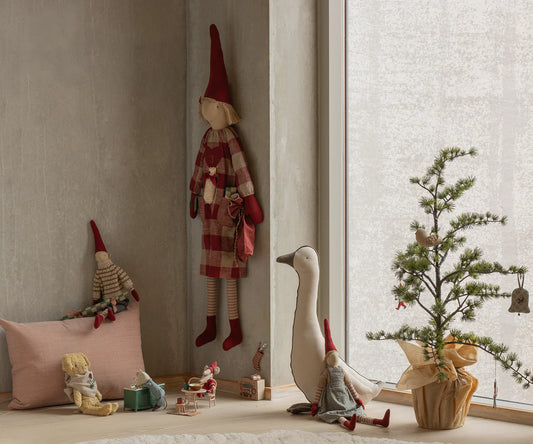 Maileg Adventskalender Nisse - Pige - FORUDBESTIL