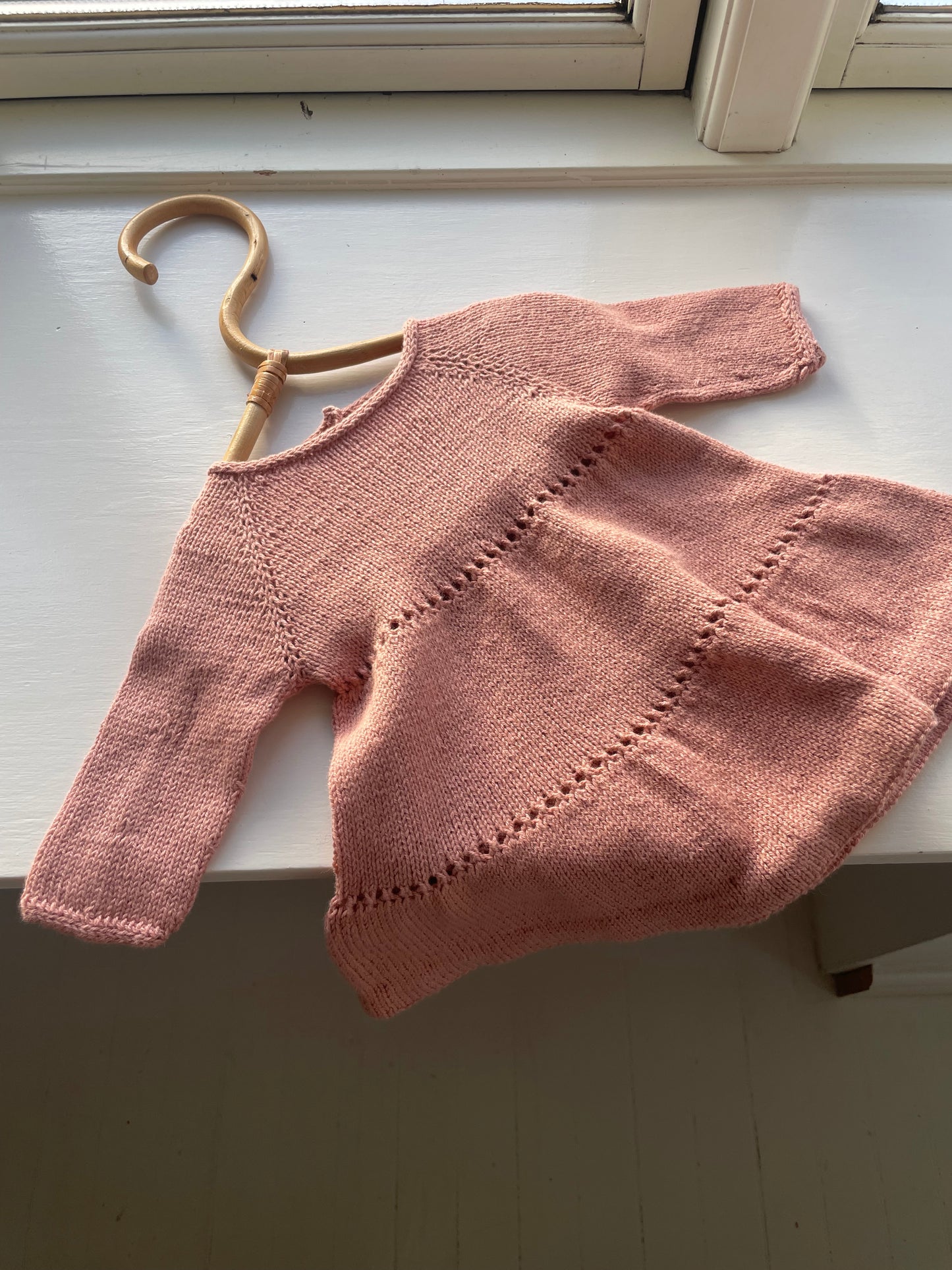 Håndstrikket kjole i Merino str. 56