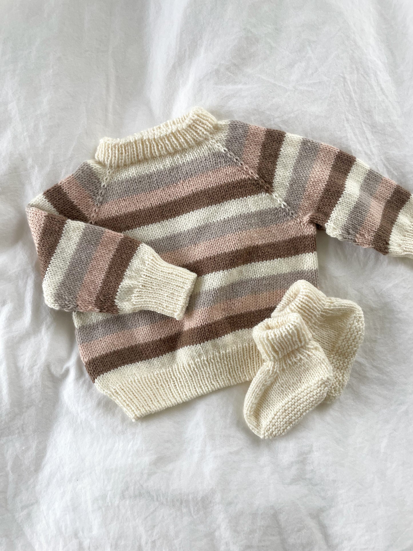 Håndstrikket stribet bluse i uld & kashmir, fv. Rosa str. 0-3 mdr