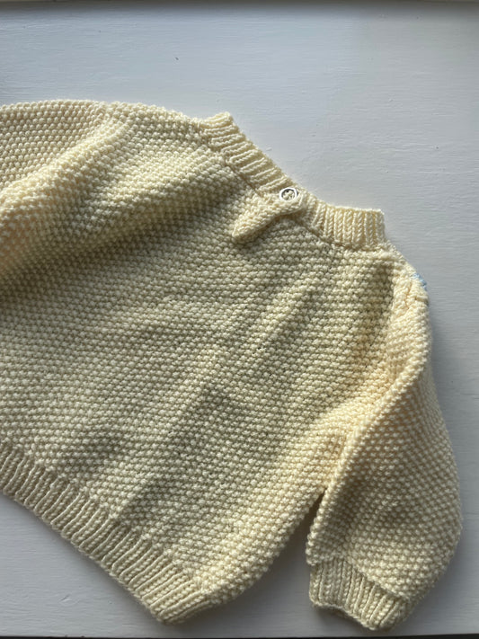 Håndstrikket blød bluse i uld str. 0-3 mdr