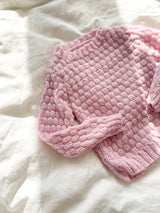 Håndstrikket lyserød sweater, uld str. 2 år