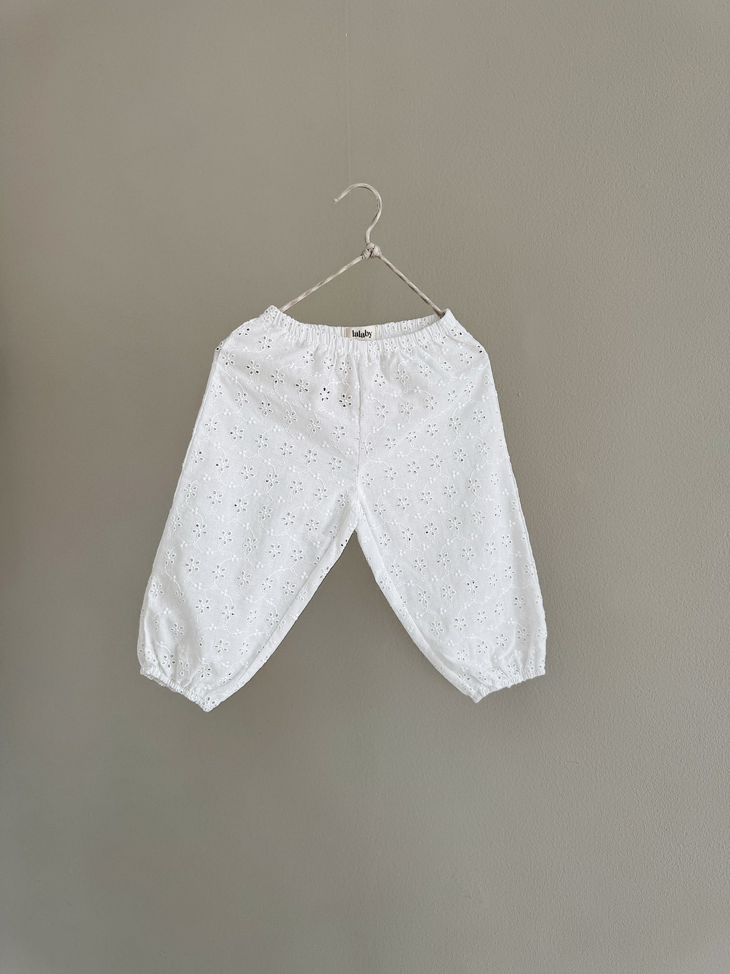 Lalaby Pixi Bukser - Broderie Anglaise