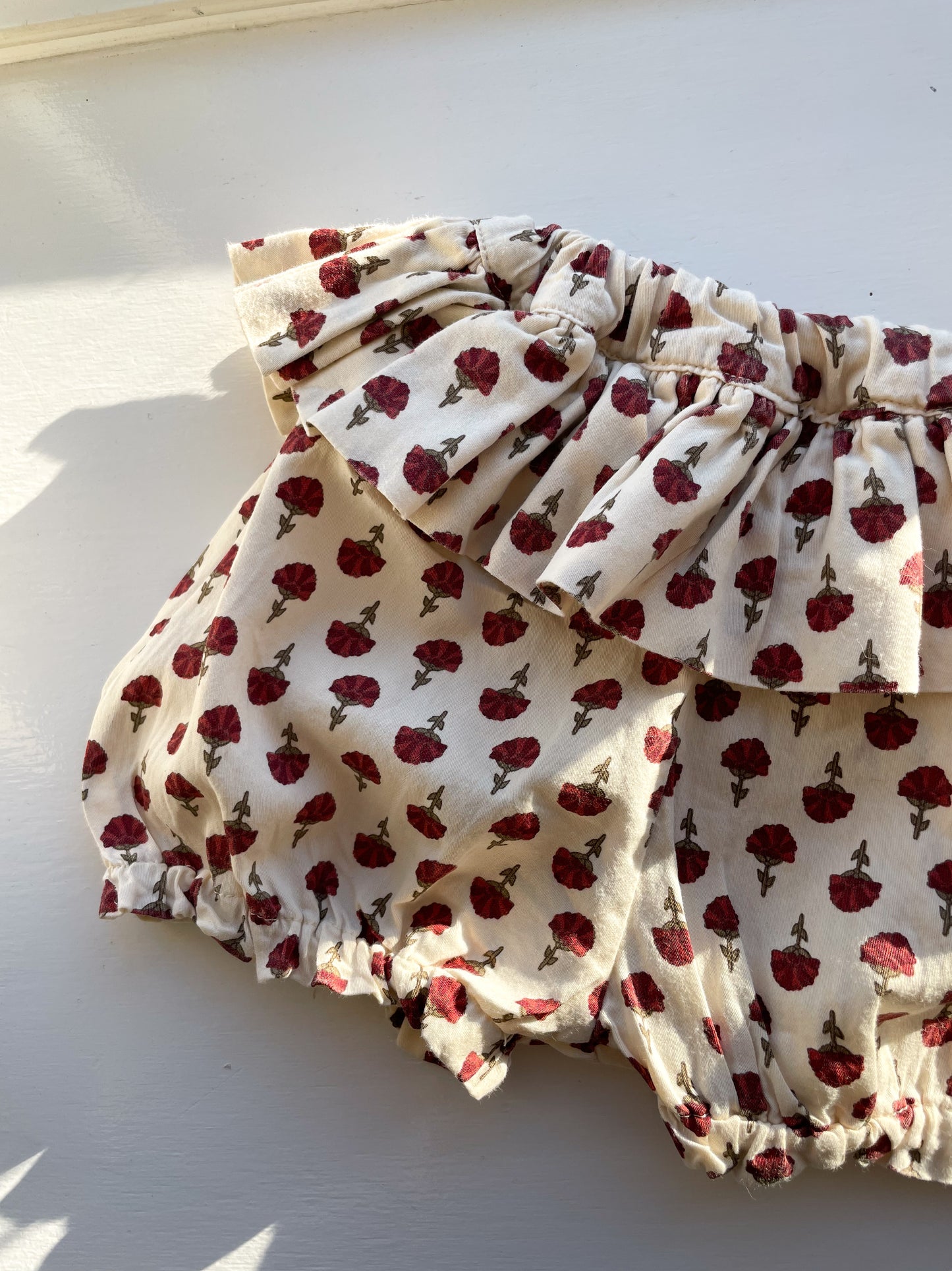 Konges Sløjd flæsebloomers str. 6 mdr