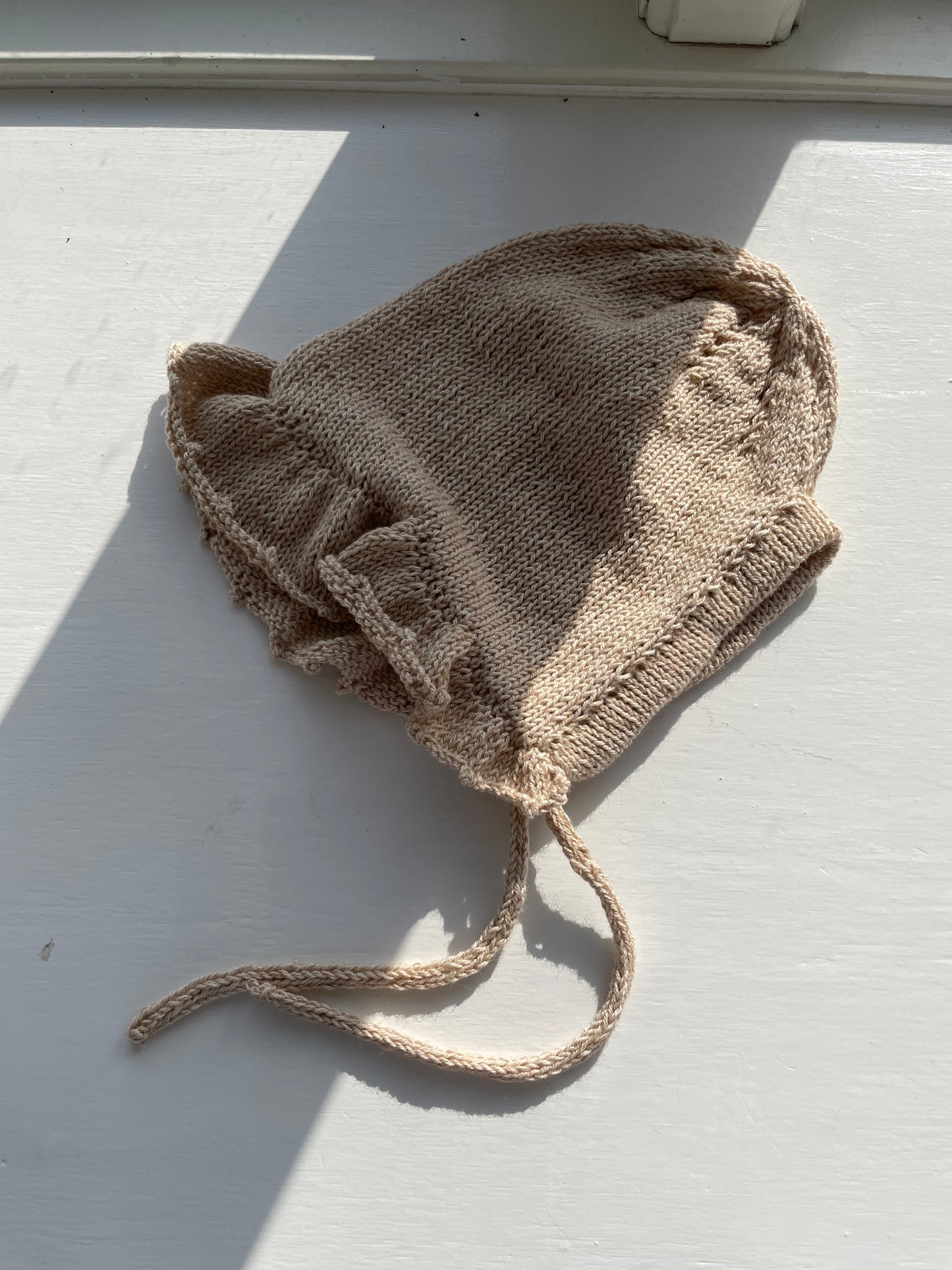 Håndstrikket Fingerbøl kyse str. 6-9 mdr