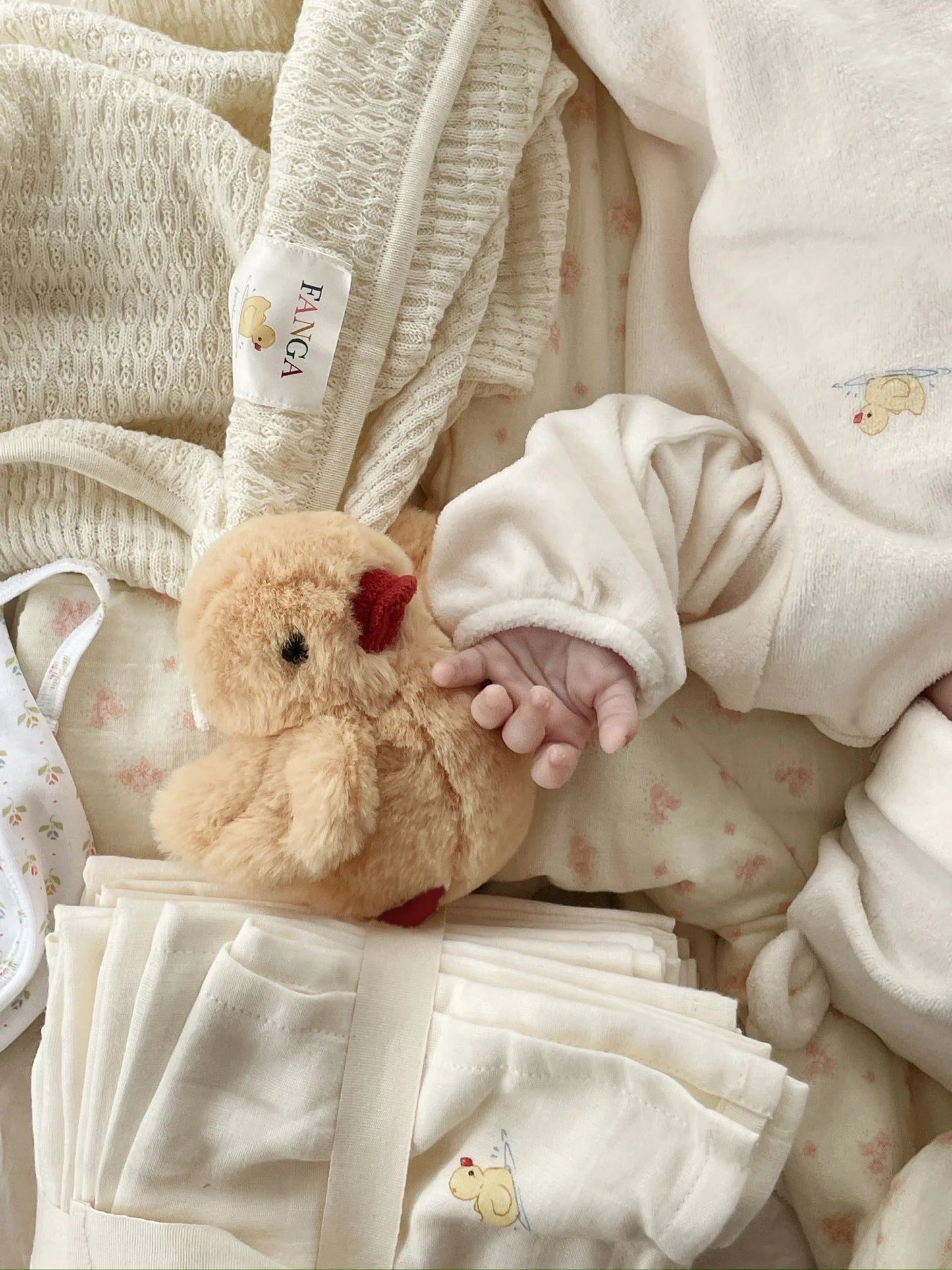 Fanga Fontana Elu Onesie - Antique White
