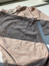 MarMar slå-om bodystocking, blomstret str. 2-4 mdr