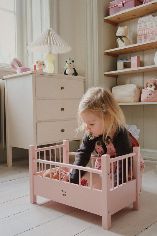 Konges Sløjd Doll Bed