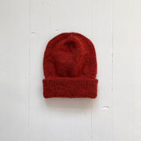 Håndstrikket uldhue, 'Lava Red'