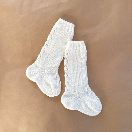 Håndstrikkede NYE lange sokker med mønster, Merino str. 2 år