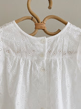 Lalaby Daisy Top (baby), Broderi Anglaise